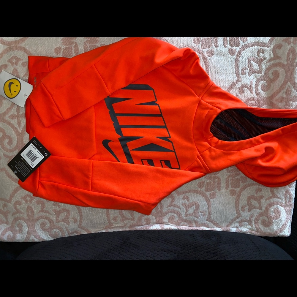 Nike hoodie Crimson color sz 4